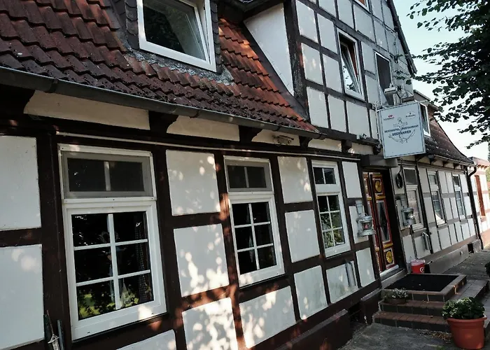 Seefahrer Deich-café-hotel - Etwas Andere - Kommunikation Und Kreativität Wird Hier Groß Geschrieben - Wer Standard Sucht Ist Hier Nicht Richtig! Hotel Osten
