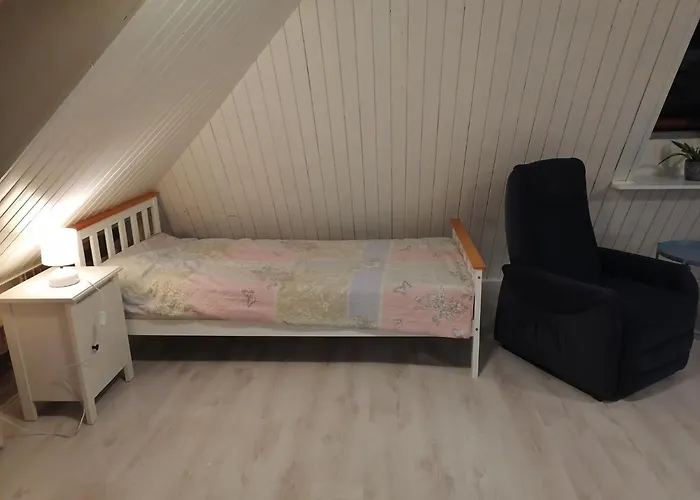 Seefahrer Deich-café-hotel - Etwas Andere - Kommunikation Und Kreativität Wird Hier Groß Geschrieben - Wer Standard Sucht Ist Hier Nicht Richtig! Hotel